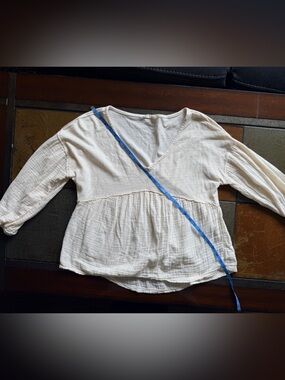Lucky brand gauzy babydoll v neck medium cotton cream lightweight top Beachy Y2K